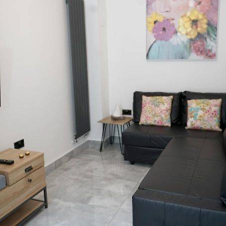 Luxury London Garden Home Sleep 7, 2 Mins To Metro 外观 照片