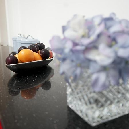 Luxury London Garden Home Sleep 7, 2 Mins To Metro 外观 照片